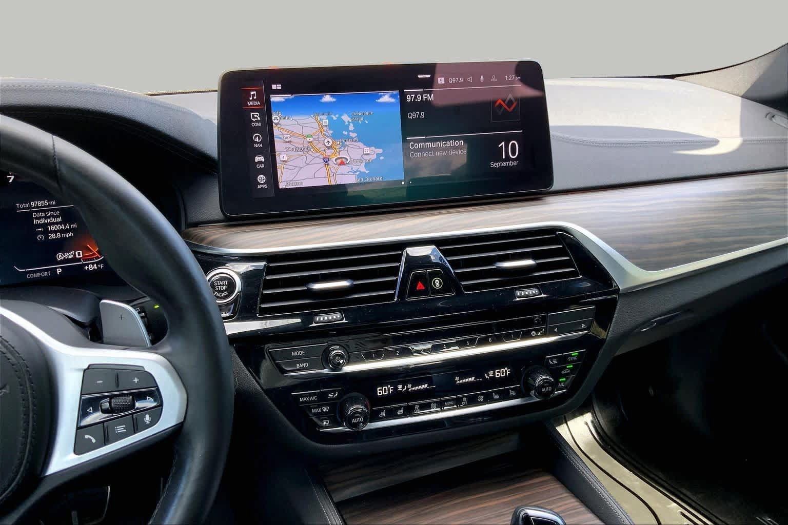 Used 2021 BMW M550i xDrive w/ Executive Package AWD/4WD image 7