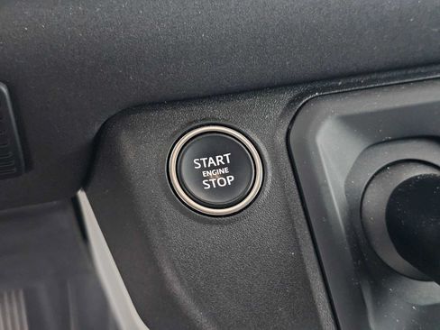Used 2022 Land Rover Defender 110 S AWD/4WD image 30