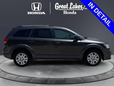 Used 2017 Dodge Journey SE w/ Flexible Seating Group FWD image 7