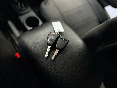 Used 2016 Jeep Wrangler Rubicon w/ Power Convenience Group image 20