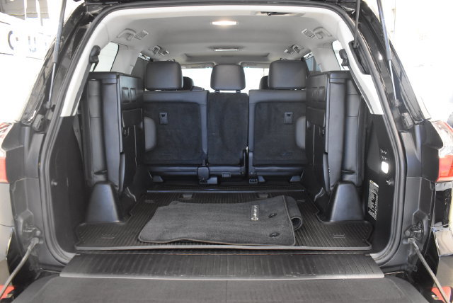 Used 2021 Lexus LX 570 4WD w/ Luxury Package image 15