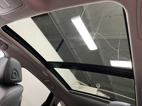 Certified 2022 Acura RDX w/ Technology Package image 10