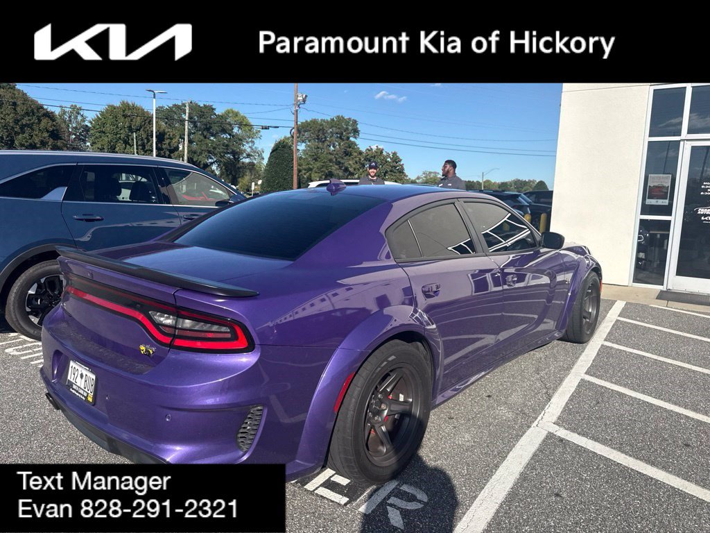 Used 2023 Dodge Charger Scat Pack RWD image 4