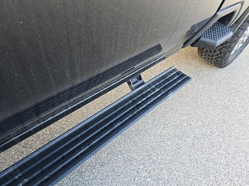 Used 2024 GMC Sierra 2500 Denali w/ Denali Reserve Package image 12