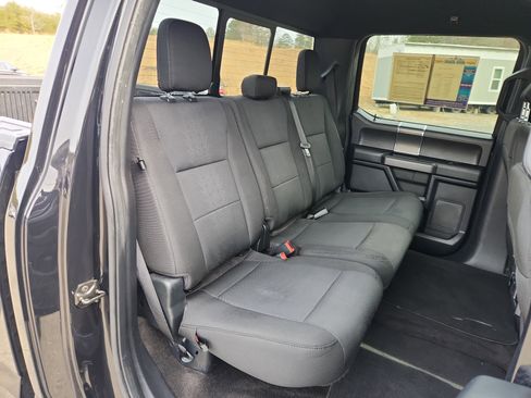 Used 2020 Ford F150 XLT w/ Equipment Group 302A Luxury image 40