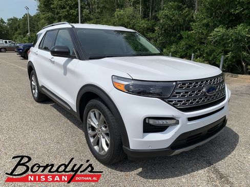 Used 2023 Ford Explorer Limited AWD/4WD image 1