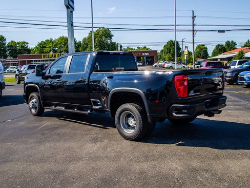 Used 2024 Chevrolet Silverado 3500 W/T w/ WT Convenience Package AWD/4WD image 5