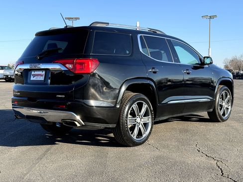 Used 2017 GMC Acadia Denali image 3