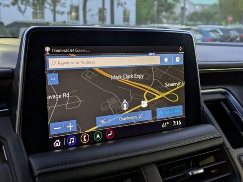 Used 2021 Chevrolet Suburban Z71 w/ Rear Media and Nav Package AWD/4WD image 24