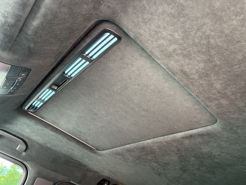 Used 2023 Mercedes-Benz G 550 image 15