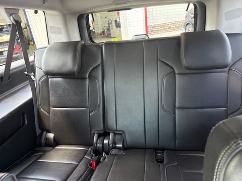 Used 2019 GMC Yukon XL Denali w/ Denali Ultimate Package AWD/4WD image 12