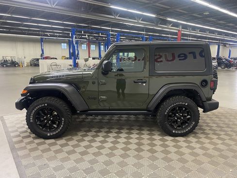 Used 2021 Jeep Wrangler Willys image 7