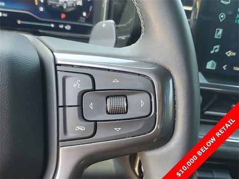 Used 2024 Chevrolet Silverado 1500 High Country image 13