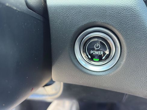 Used 2024 Cadillac Lyriq Luxury AWD/4WD image 30