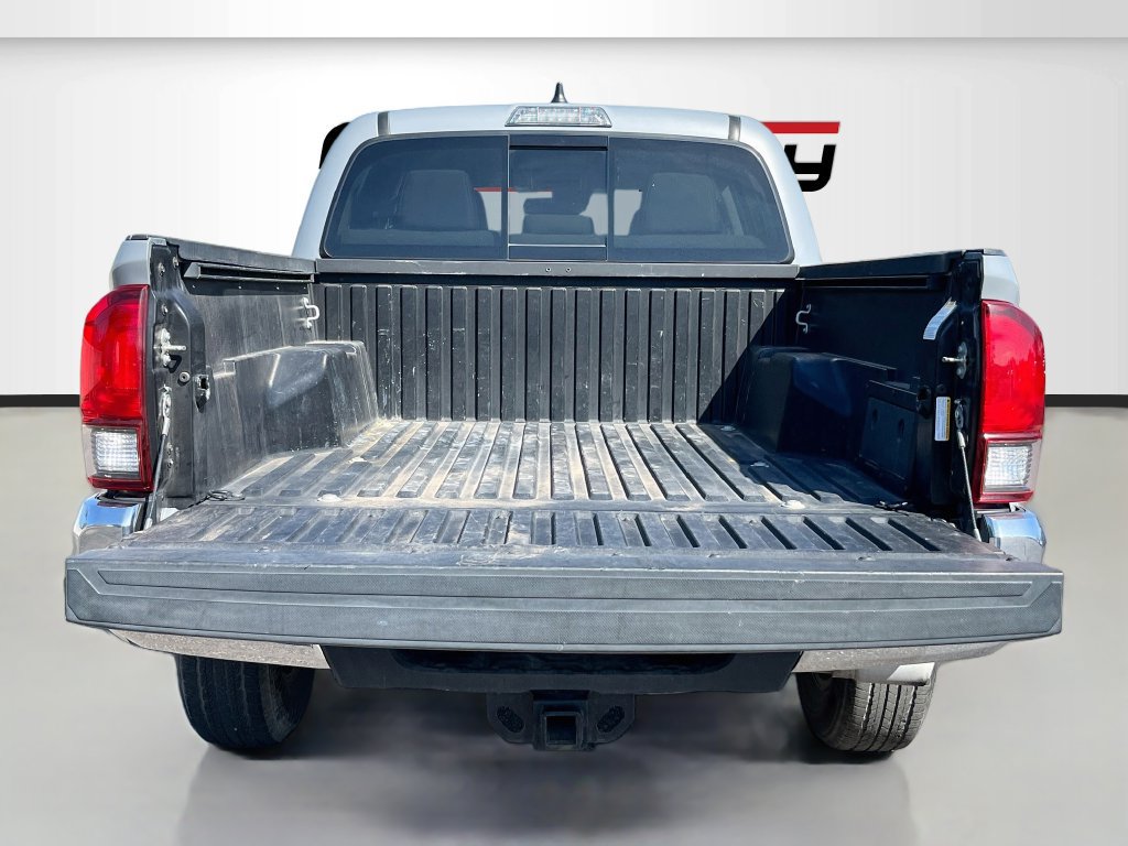 Used 2021 Toyota Tacoma SR5 w/ Exterior Package (TMS) RWD image 23