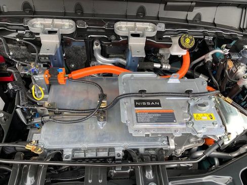 New 2026 Nissan Leaf Platinum+ image 26