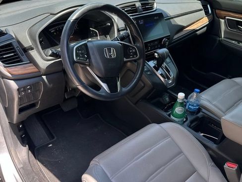 Used 2017 Honda CR-V Touring image 10