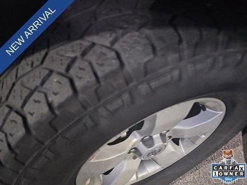 Used 2011 Nissan Frontier SV RWD image 24