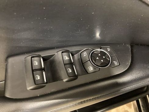 Used 2020 Lincoln MKZ w/ Convenience Package image 13