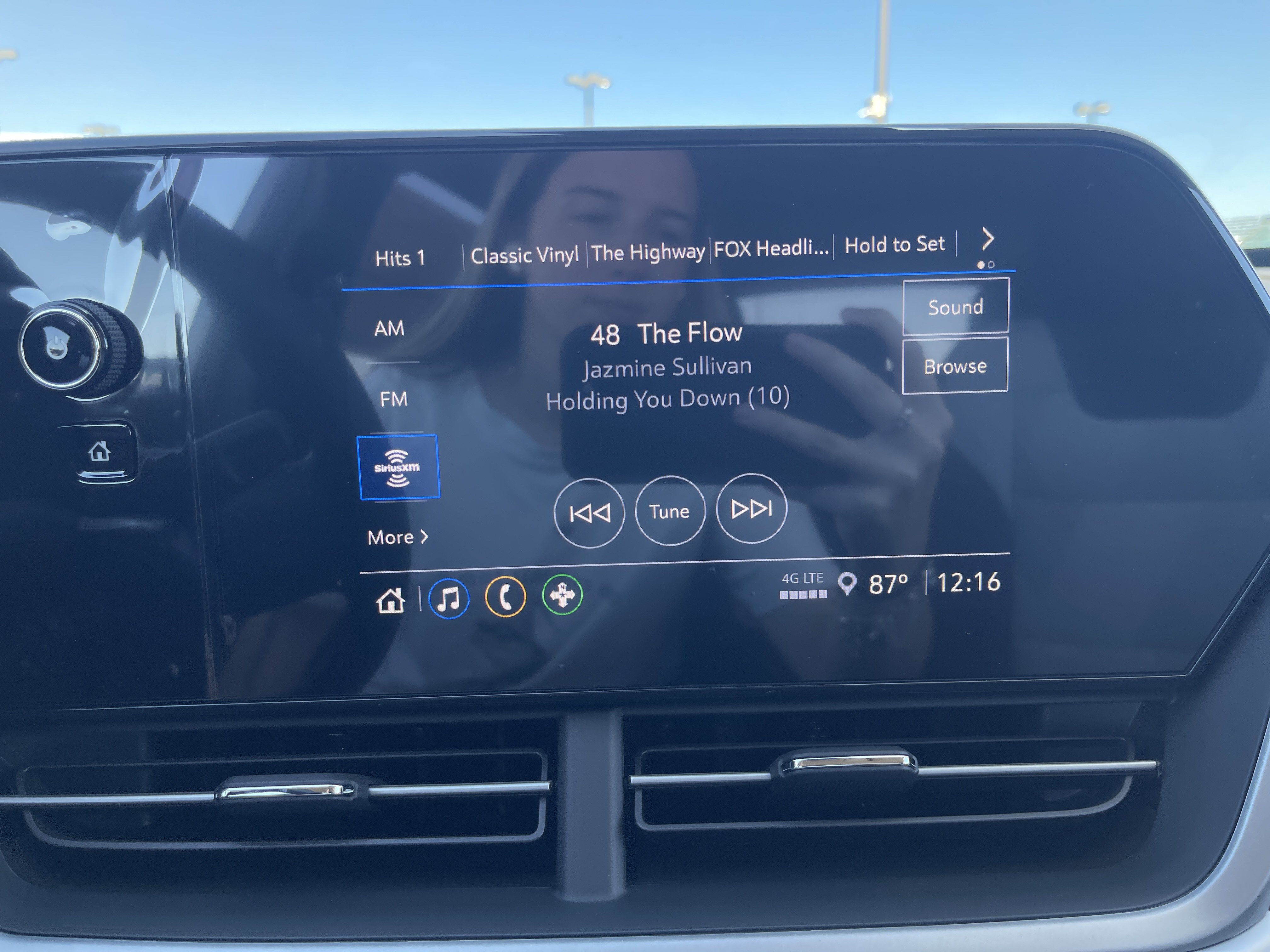 New 2026 Chevrolet Trax LS w/ LS Convenience Package FWD image 23
