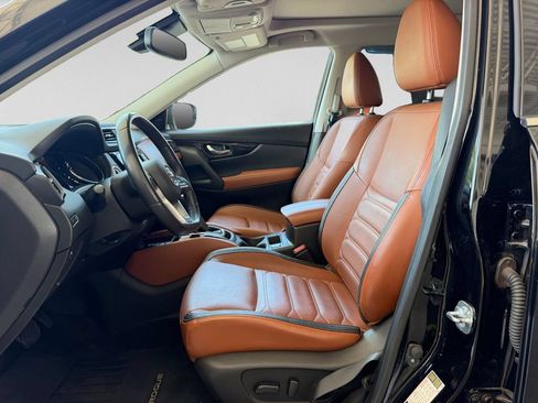 Used 2018 Nissan Rogue SL w/ Premium Package FWD image 22