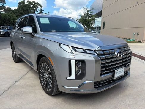 Certified 2025 Hyundai Palisade Calligraphy AWD/4WD image 5