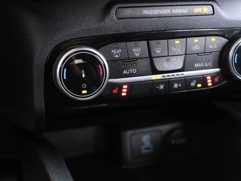 Used 2022 Ford Escape SEL image 43