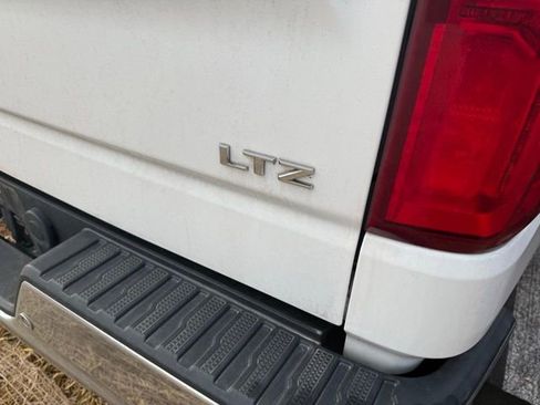 Used 2019 Chevrolet Silverado 1500 LTZ w/ LTZ Plus Package image 8