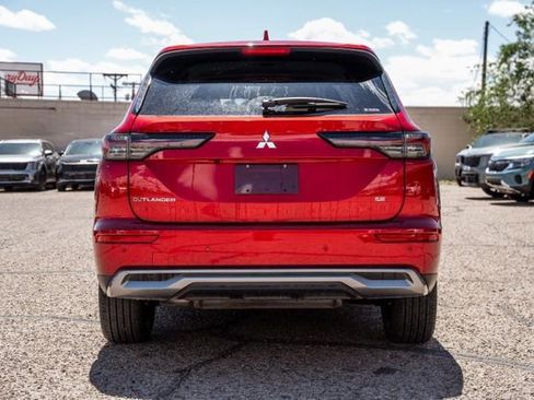 New 2026 Mitsubishi Outlander SE AWD/4WD image 6