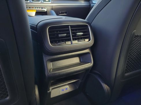 New 2026 Mercedes-Benz GLE 53 AMG 4MATIC image 10