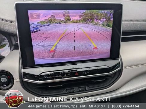 Used 2025 Jeep Compass Limited AWD/4WD image 24