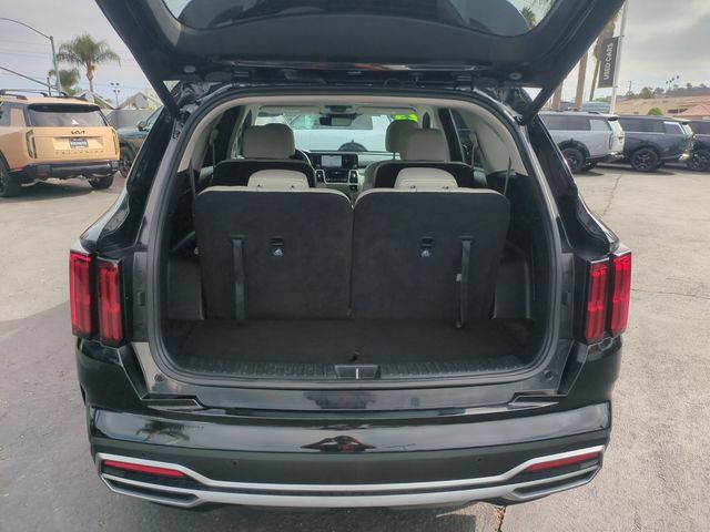 Certified 2023 Kia Sorento SX Prestige AWD/4WD image 32