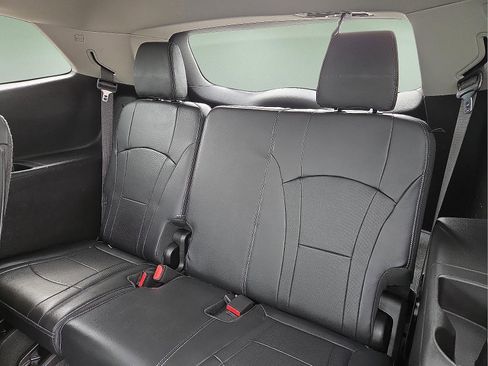 Certified 2019 Buick Enclave Avenir w/ Avenir Technology Package AWD/4WD image 11