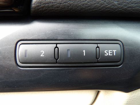 Used 2023 Nissan Maxima Platinum w/ Sport Mat Group image 11