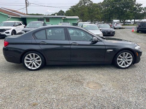 Used 2011 BMW 535i xDrive Sedan AWD/4WD image 9
