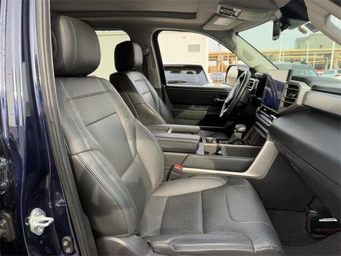 Used 2022 Toyota Tundra Limited image 31