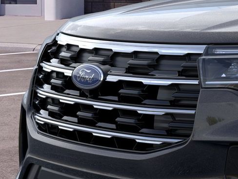 New 2026 Ford Explorer Active w/ Active Comfort Package AWD/4WD image 17