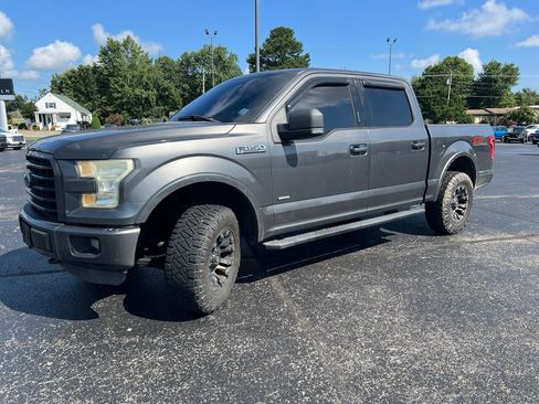Used 2015 Ford F150 XLT w/ Equipment Group 302A Luxury AWD/4WD image 6