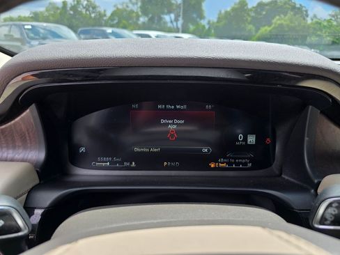 Used 2022 Lincoln Aviator Reserve RWD image 21