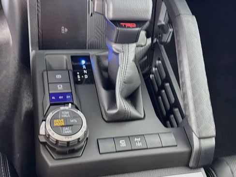 New 2026 Toyota 4Runner TRD Off-Road Premium AWD/4WD image 21