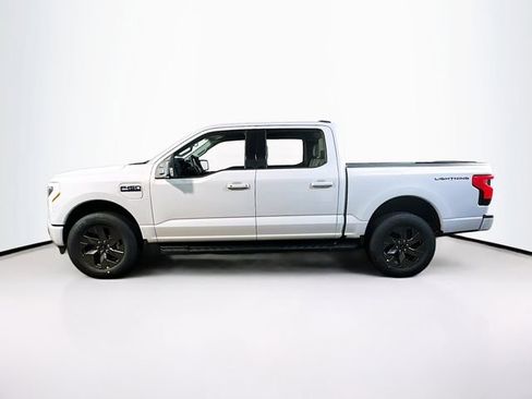 New 2025 Ford F150 Lightning Flash image 3