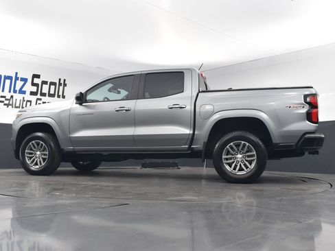 Used 2024 Chevrolet Colorado LT w/ LT Convenience Package III AWD/4WD image 19