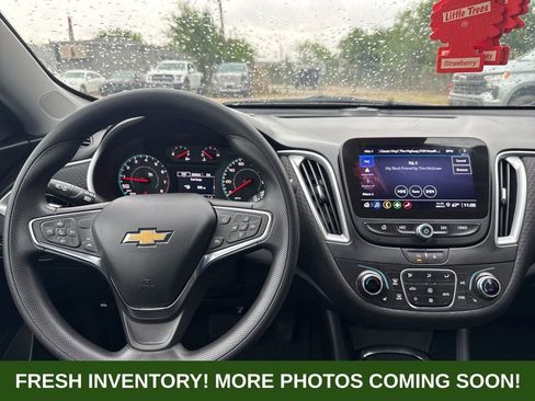 Used 2024 Chevrolet Malibu LT FWD image 8