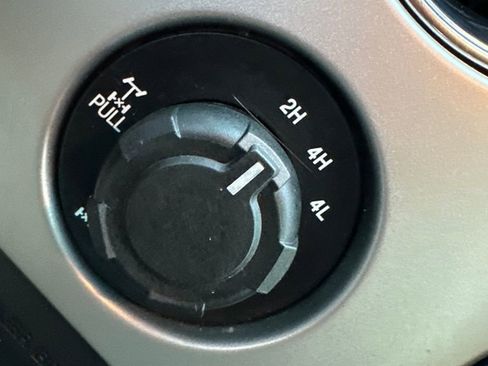 Used 2013 Ford F150 XLT w/ Luxury Equipment Group image 28