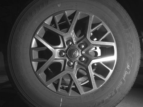 Used 2025 Jeep Wrangler Sahara image 12