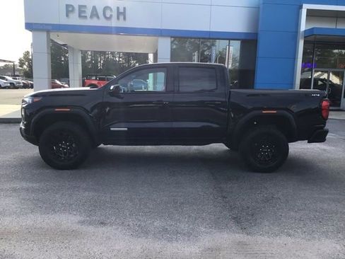 New 2026 GMC Canyon Elevation AWD/4WD image 3