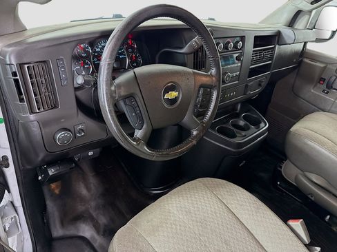 Used 2021 Chevrolet Express 2500 w/ Driver Convenience Package RWD image 21