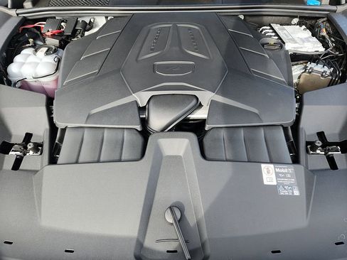 New 2026 Porsche Cayenne Coupe image 23