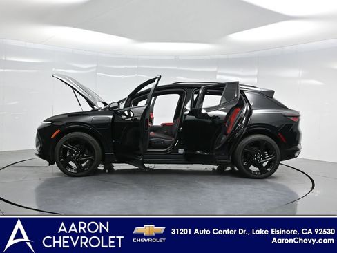 New 2025 Chevrolet Equinox EV RS image 52