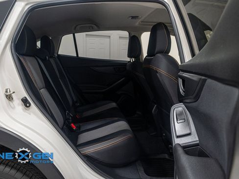 Used 2020 Subaru Crosstrek 2.0i Premium w/ Moonroof Package 2 image 34